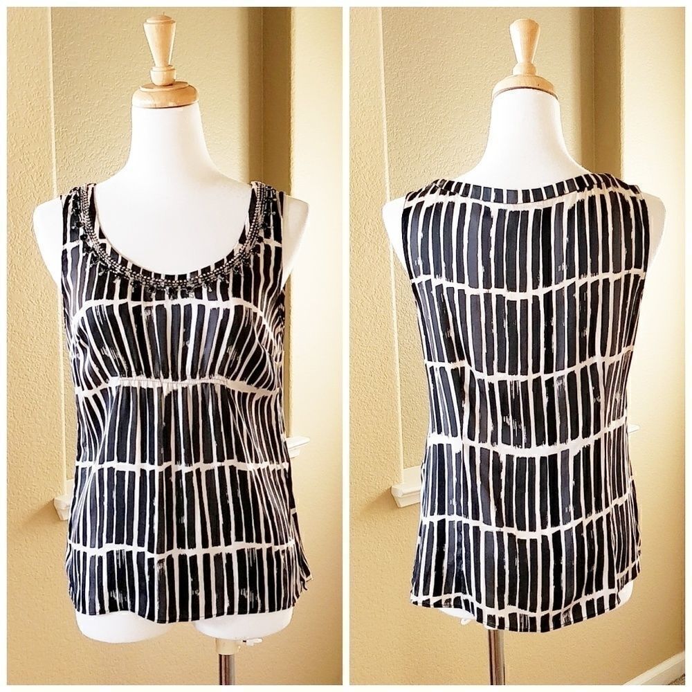 Ann Taylor jewel embellished sleeveless top sz 2